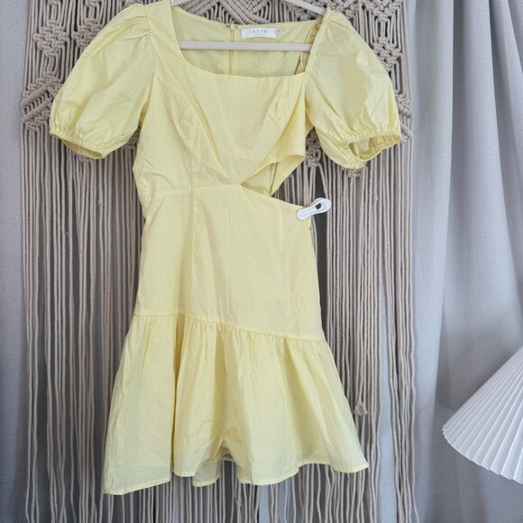 ASTR The Label Mayfair Dress Women’s Small GUC - Picture 1 of 9
